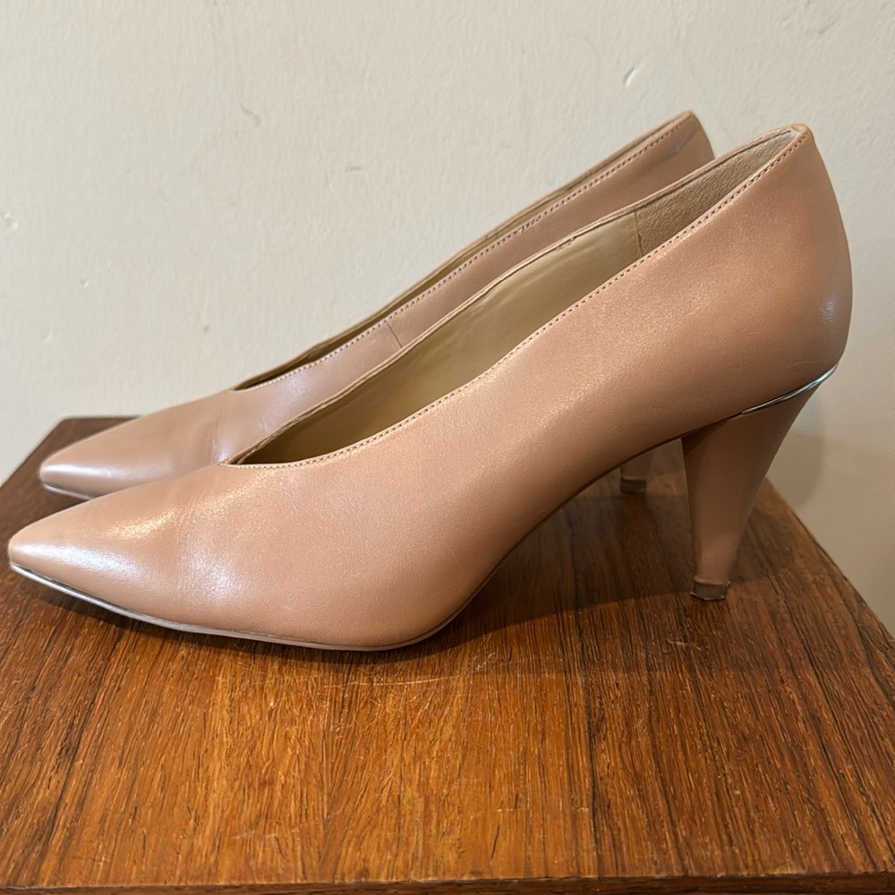 Michael Kors Lizzy Pump 7.5